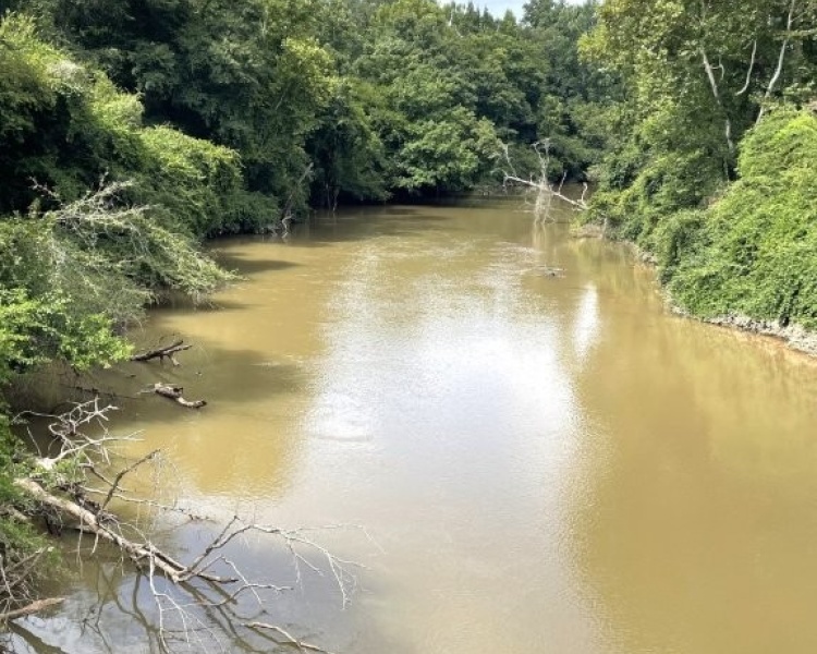 FRONTAGE Yellow River