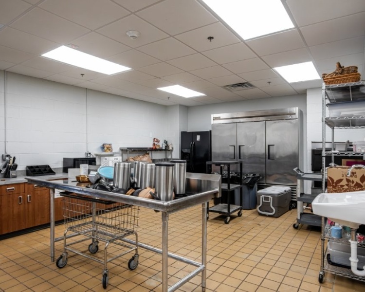 Main Floor - Kitchen
