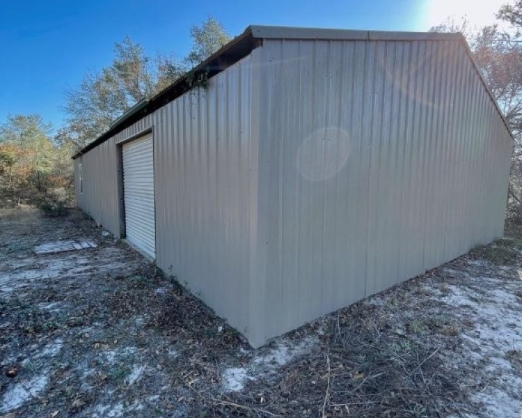 Emanuel,hunting,investment,wooded,power,paved,frontage,division,farms,river,bargain